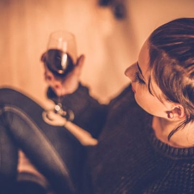 7 Reasons You Need A Glass Of Wine RIGHT NOW