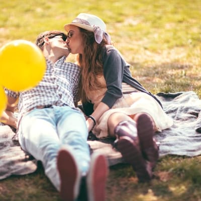Slow Down — Here’s How You Know You’re Falling For Him Way Too Fast