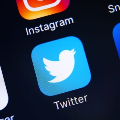Elon Musk May Put All Of Twitter Behind A Paywall