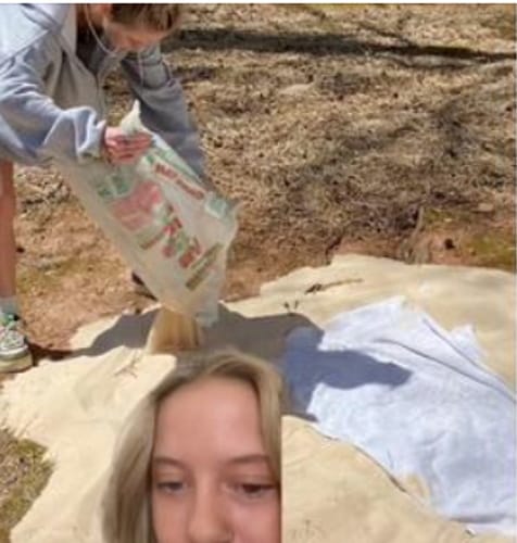 Influencer Reveals The Hilarious Way She Fakes Her Hot Beach Photos For Instagram