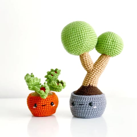 crocheted plants