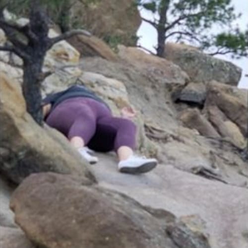 Woman’s Review Of Leggings She Rolled Down Mountain In Is Pure Perfection