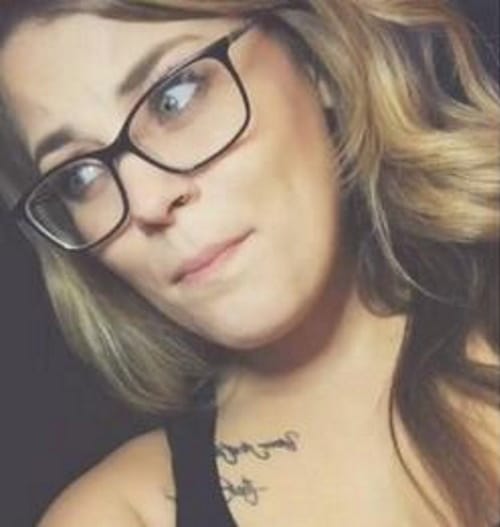 Woman Films Man’s Delusional Rant Claiming She Has To Sleep With Him Because They Met On Tinder