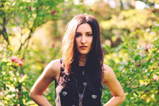 13 Struggles Only Women With Small Boobs Understand