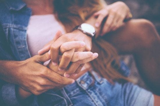 10 Modern Romance Staples That Prove How Much Dating Has Changed