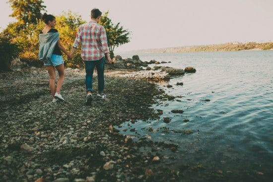 13 Surprising Ways He’s Breadcrumbing You
