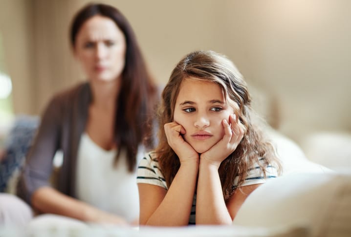 15 Signs You Had An Emotionally Abusive Parent But Didn’t Know It