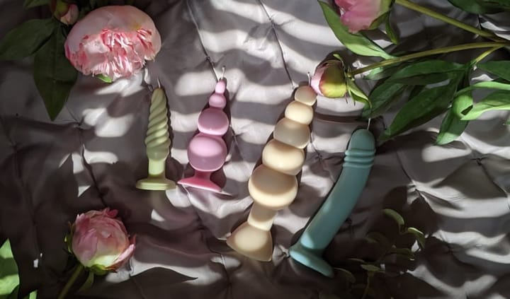 sex toy candles