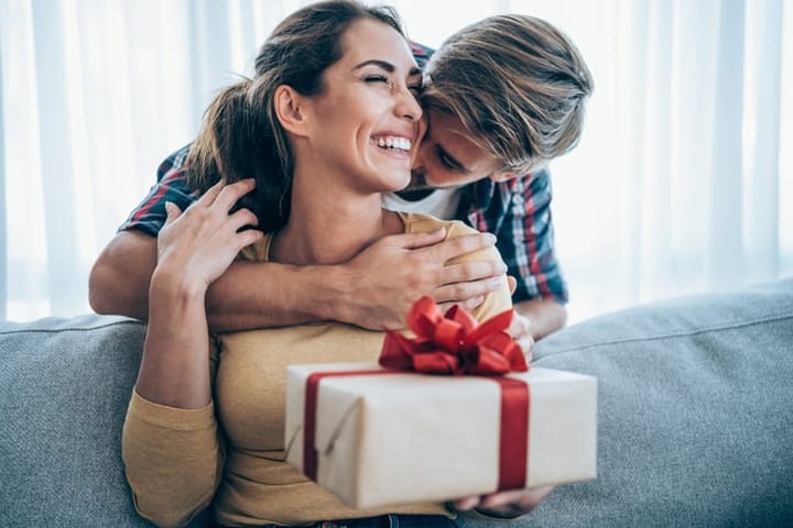 gift-giving love language couple