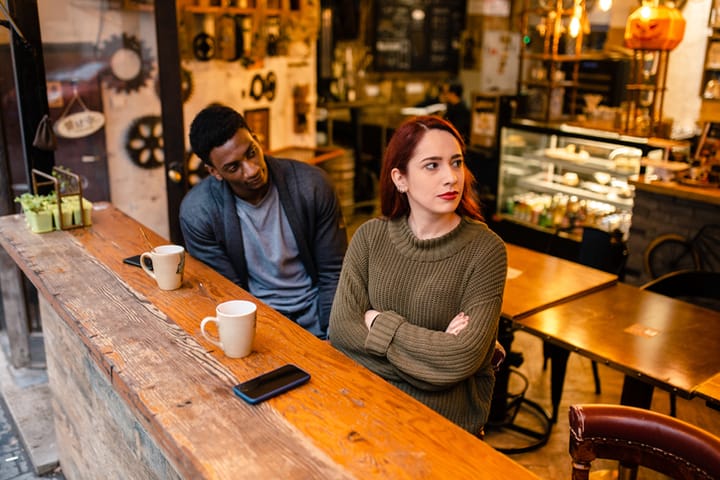 signs you're a bad girlfriend