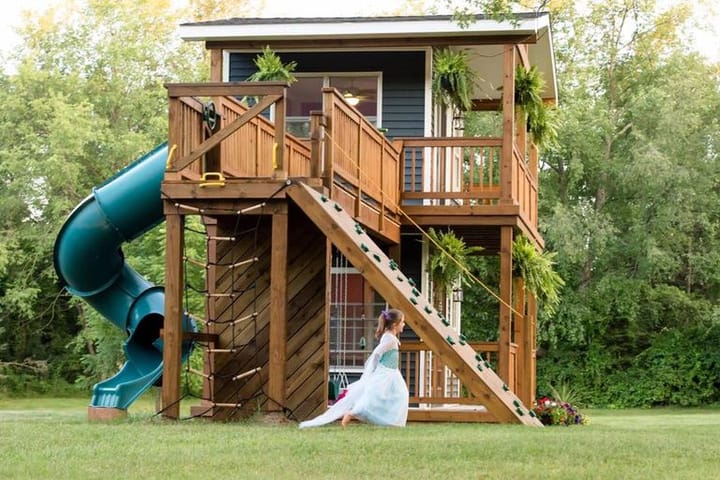 backyard playhouse
