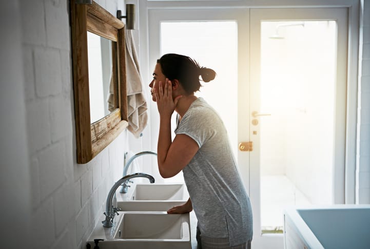 I Lost Myself In My Relationship & I Can’t Believe I Let That Happen