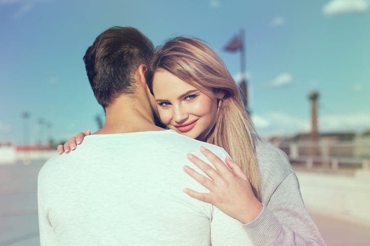 12 Women Describe The Exact Moment They Knew They Were Falling In Love