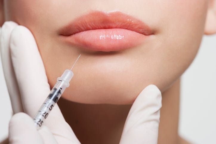 ‘Devil Lips’ Are The Latest Craze And They’re Kinda Perfect For Halloween