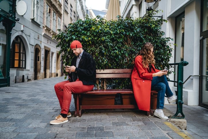 10 Life-Changing Habits Of People Who Thrive In Solitude