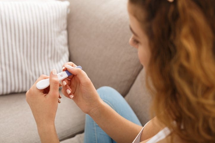 11 Thoughts You Have After A Positive Pregnancy Test