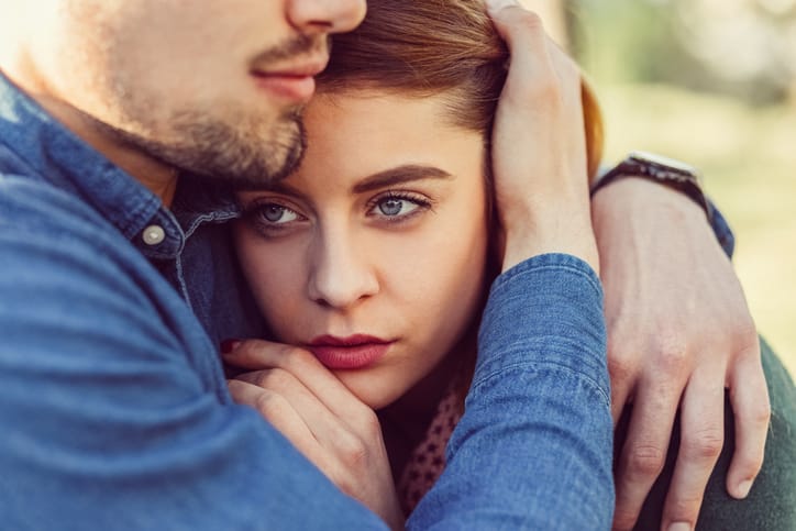 10 Things That Happen In Your Relationship When You Suffer From Crippling Anxiety Like Me