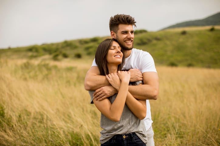 What A Guy Needs To Fall In Love, According To A Guy
