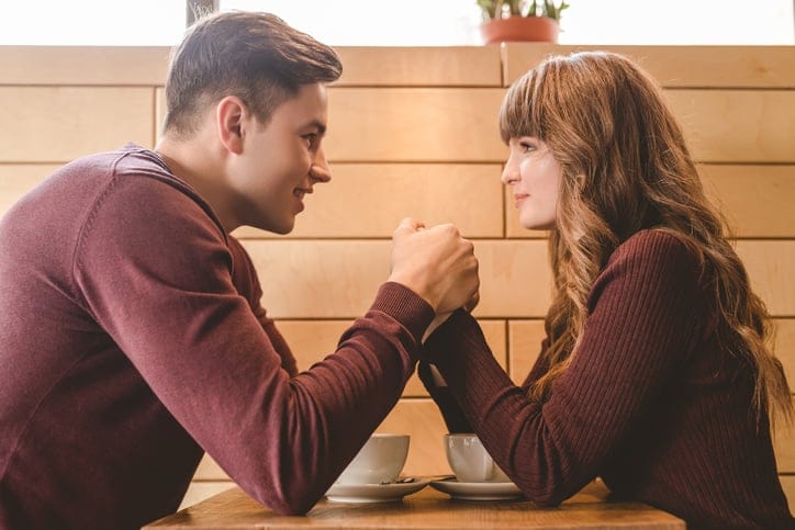 10 Ways A Guy Should Fight For You And Your Relationship