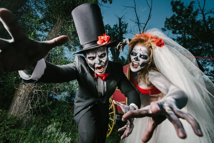 Wedding Attack Photos Are The Hilarious New Trend For Celebrating Your Big Day