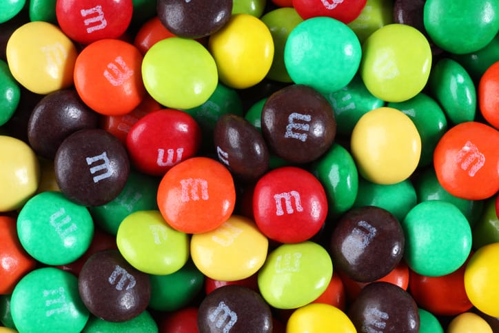 Man Breaks Guinness World Record By Successfully Stacking 5 M&M’s
