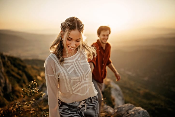 9 Signs Of A Platonic Soulmate—Have You Found Yours?