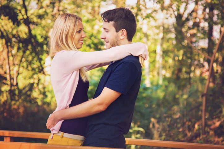Here’s How To Know If Someone Likes You Back Once And For All