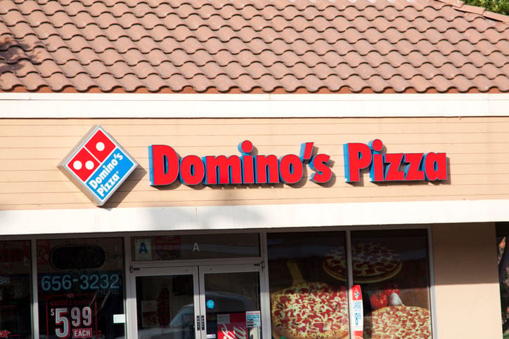 Domino’s Driver Asks For Tip Before Delivering Pizza And It Did Not Go Well