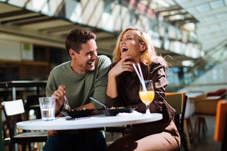 13 Things You Should Never Reveal About Yourself On A First Date