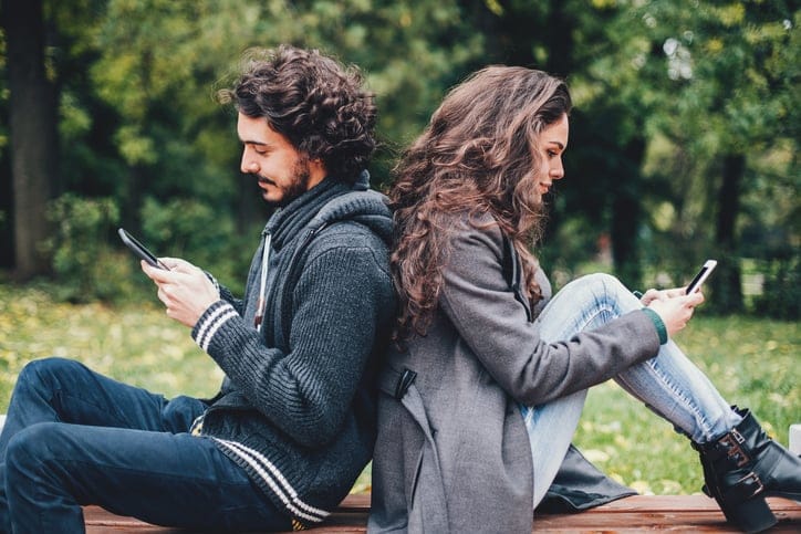 I Refuse To Date A Guy Who Tries To Keep Me A Secret