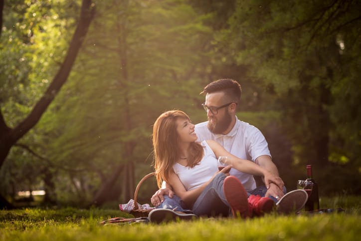 I Survive Dating In Today’s Society By Embracing The BS — And You Should Too