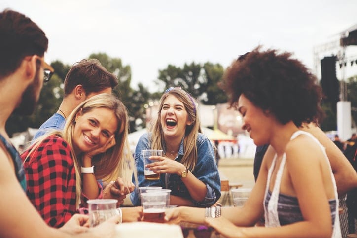 18 Signs You’re Naturally Loud AF