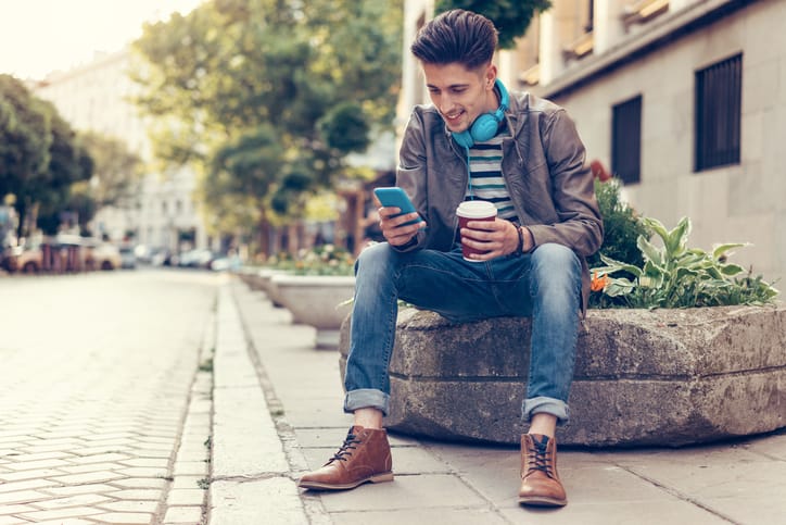 16 Signs His Dating Profile Isn’t Going To Match What He’s Like In Real Life