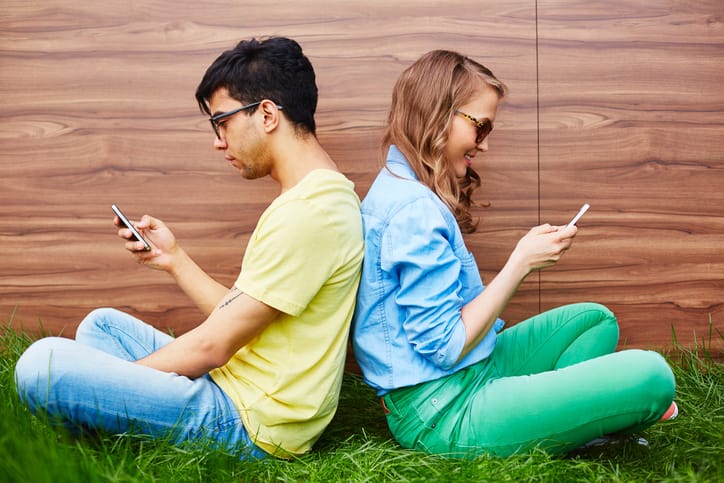 Ridiculous Reasons Guys Give For Not Wanting To Make Your Relationship Facebook Official
