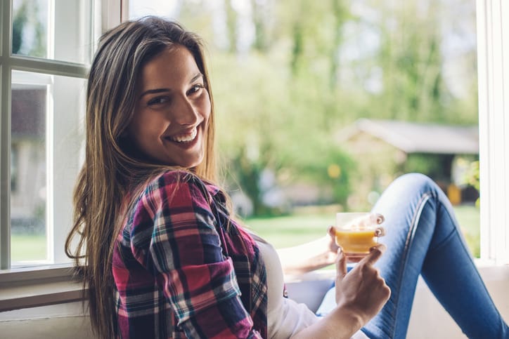 Who Says You Have To Date Just Because You’re Single? If You Like Rolling Solo, Do You