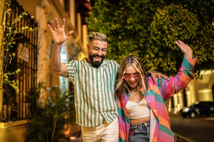 10 Questions Guys Ask On First Dates When They’re Only Interested In Hooking Up