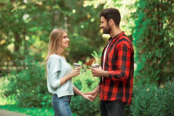 I Refuse To Make The First Move On A Guy—It Shows Me What He’s Really About