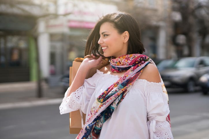 14 Reasons I Prefer Money & Independence Over Love These Days