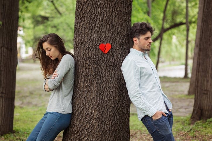 I Always Ended Up In One-Sided Relationships Until I Broke The Cycle By Doing These 8 Things