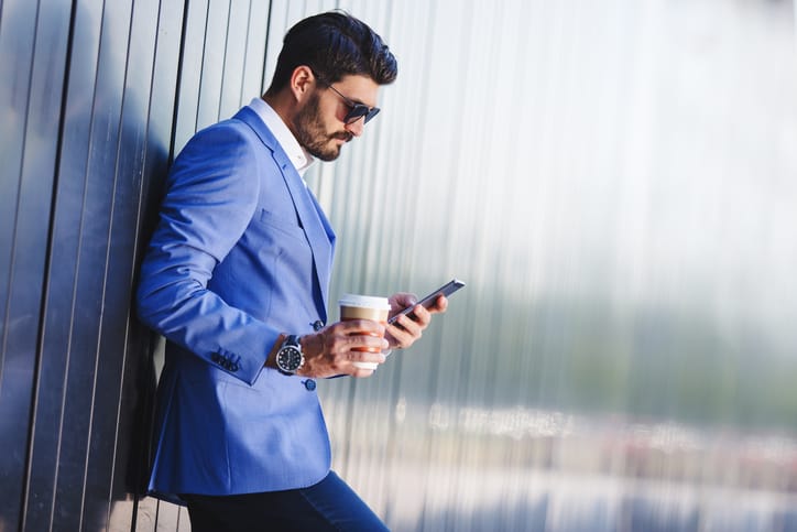 Red Flags The Guy You’re “Talking To” Is Keeping You On The Hook