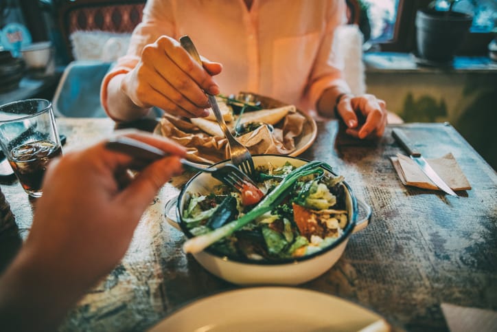 13 Bizarre Eating Rules People Follow In Other Countries