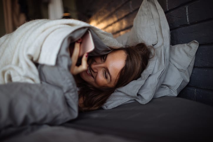 I Still Sext My Ex-Boyfriend & I Can’t Stop