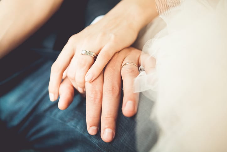 These Famous Women Refused To Settle And Only Got Married After 40