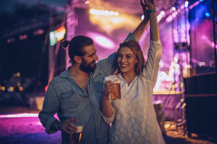 Every Time My Relationships Hit The Two-Week Mark, I Freak Out