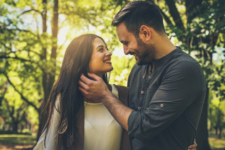 I Make Guys Fall In Love With Me When I’m Bored—Here’s How