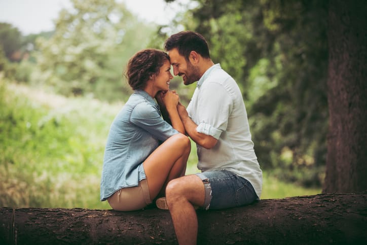 10 Superficial Things Guys Judge Women For, According To A Guy