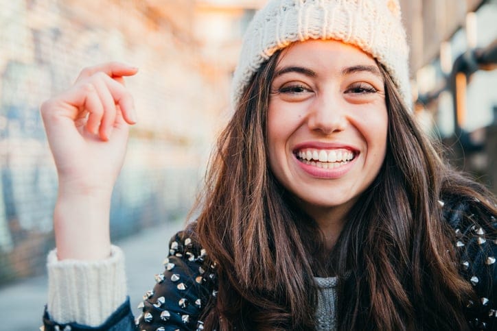 If You’re Struggling To Meet Guys, Here’s How To Really Put Yourself Out There