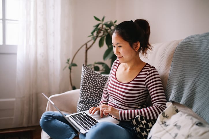 1 In 10 Women Suffer From Endometriosis—Here’s What You Should Know