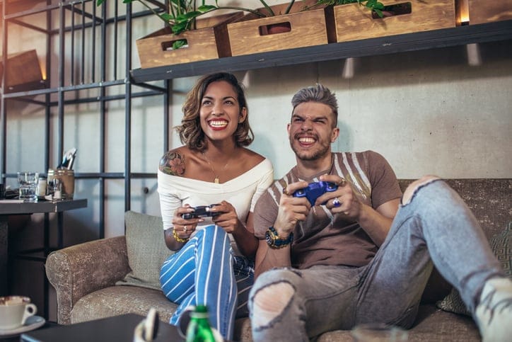 These 10 Little Things Are To Blame For Making Dating Miserable