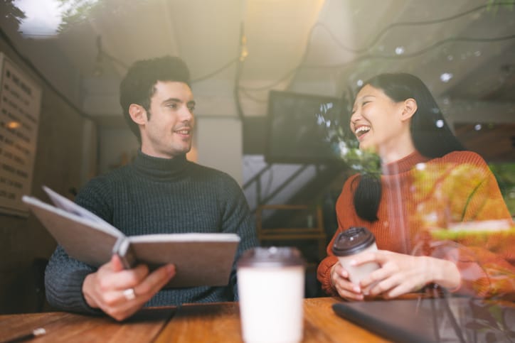 11 Signs You’re Just Not Compatible No Matter How Much You Like Him